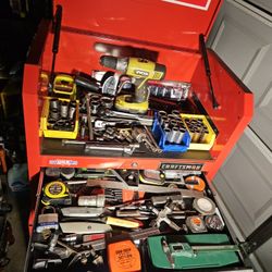 Craftsman Heavy Duty Rolling Toolbox Full With Mostly USA Tools Including Keys All You Need To Get The Work Done 