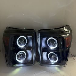 Ford F250 Super duty 2011-2016 Headlights 
