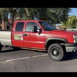 2004 Chevrolet Silverado 2500