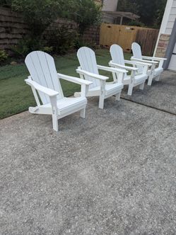 4 BRAND NEW Polywood HDPE material foldable white Adirondack chairs just assembled