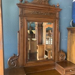 Antique Mirror With Drawers 
