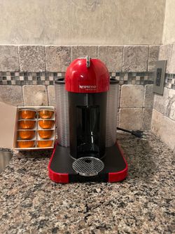 Nespresso Vertuoline Coffee and Expresso Machine