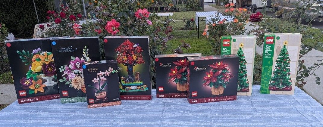 Christmas Boutique & Gifts (Brand NEW Items) & Multi-Family Sale Plus Hot Cocoa & Muffins & Gingerbread Men Cookies