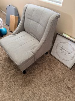 Gray Tufted Accent Chair