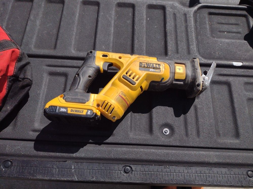 DeWalt Heavy Duty Reciprocating Saw