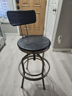 Darlee Nassau Cast Vintage Swivel Bar Stool