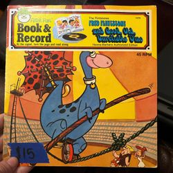 1978 Fred Flintstone and Good Old Unreliable Dino Book & Record 45 RPM