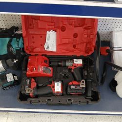 Milwaukee M18 Drill And Driver Set 