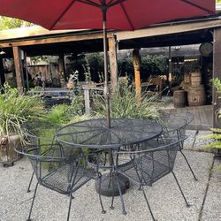 Heavy Duty Wrought Iron Patio Furniture Set. Table, 4 Chairs, Umbrella. With Stand. In Good Condition. 
