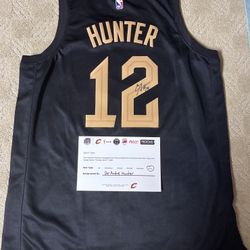 De’Andre Hunter Autographed Cleveland Cavaliers Jersey Size XL With COA
