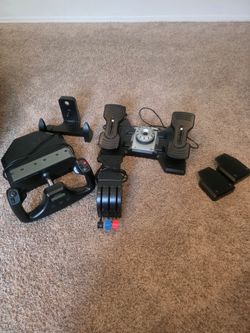 Logitech G Flight Yoke System Kit with Flight Rudder Pedals
