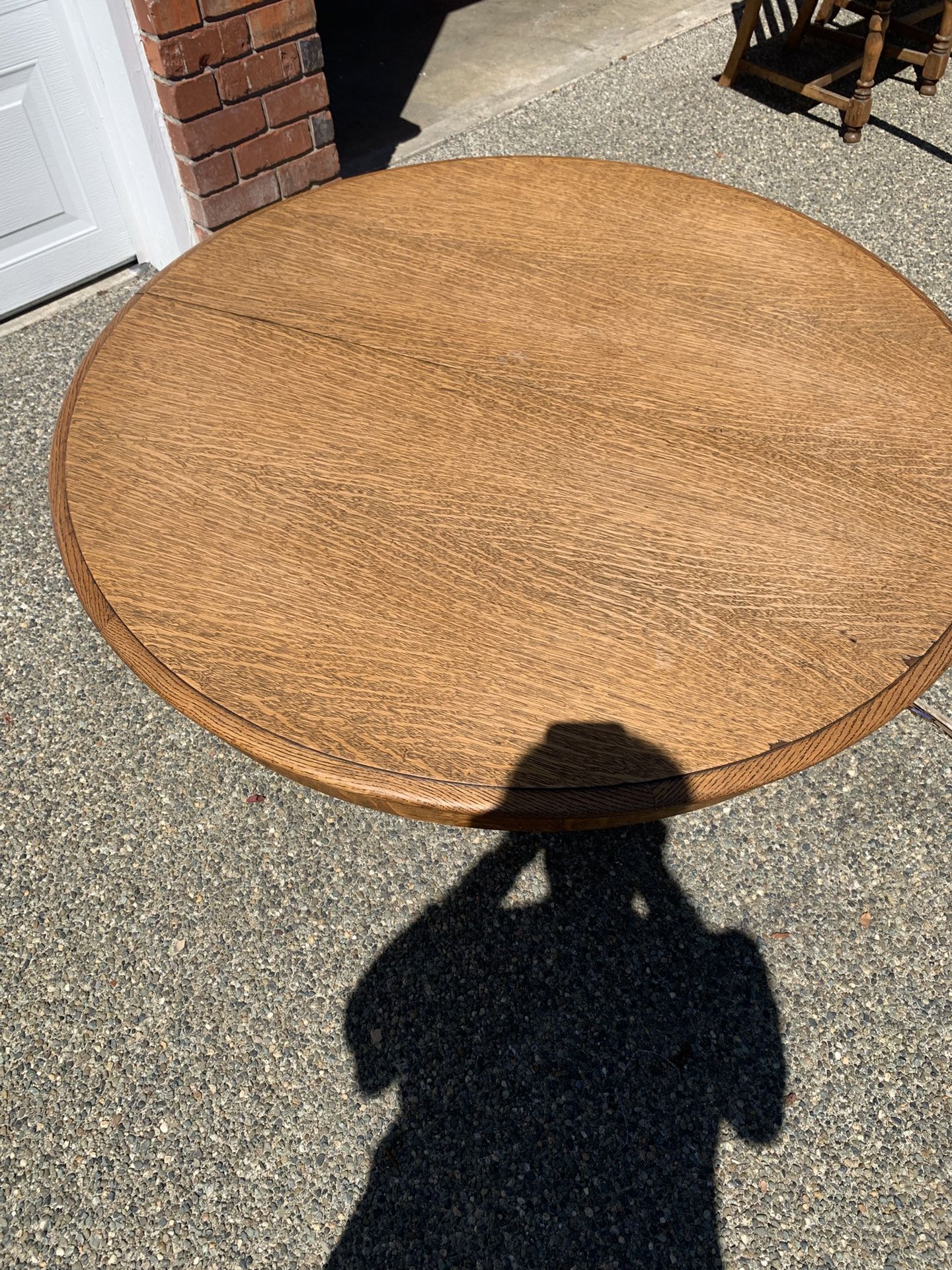 42 Inch Round Coffee Table