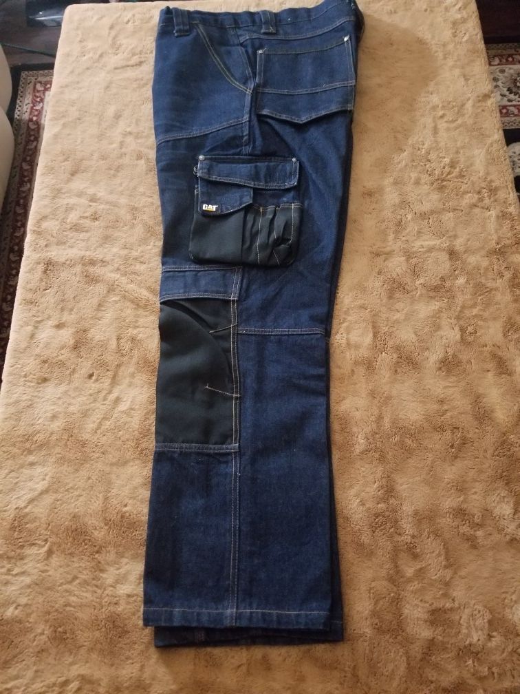 Cat cargo pants