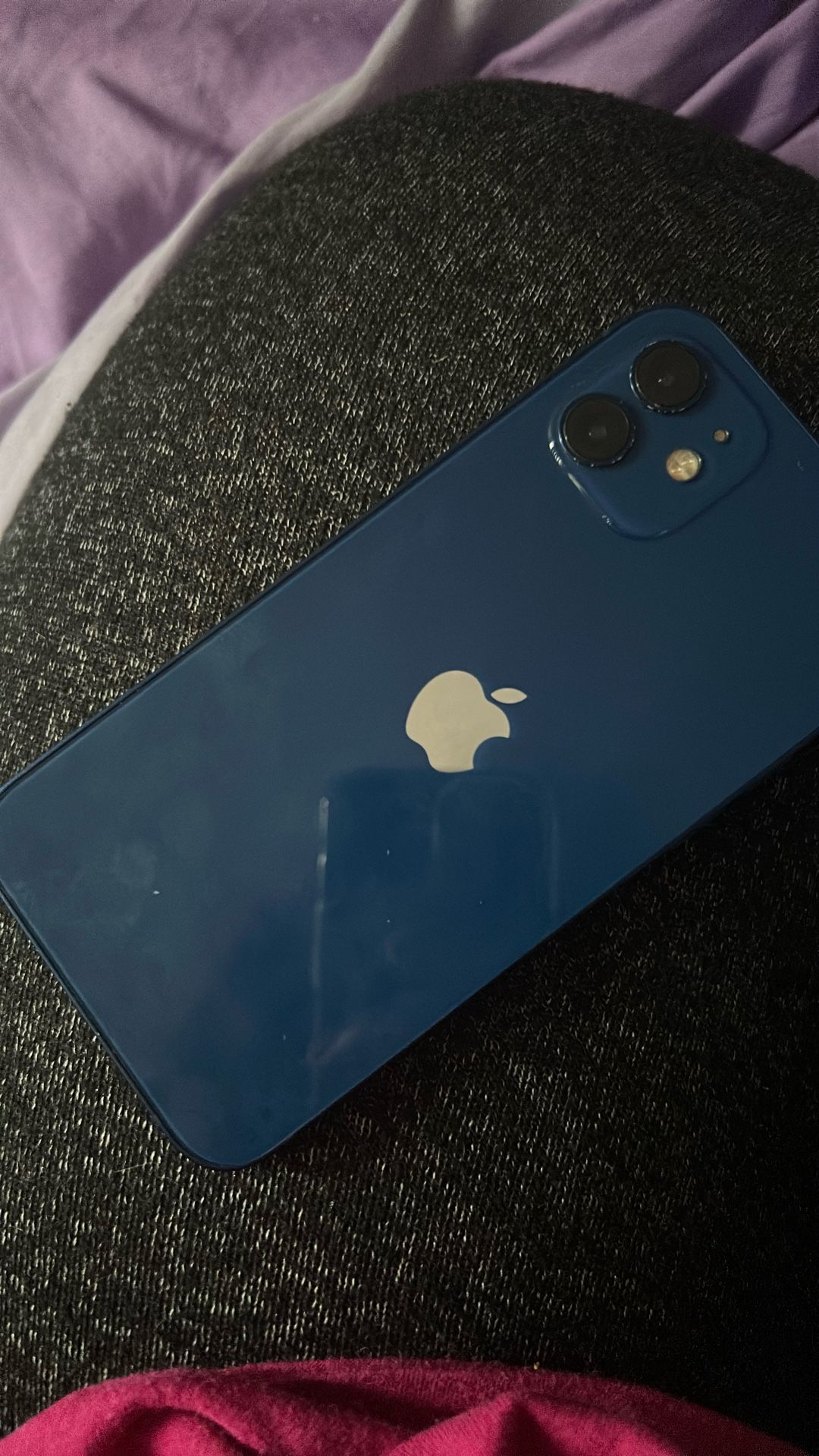 iPhone 12 (Blue)