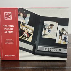 Brookstone Talking Photo Album Features Talking Pages of Memories NEW
