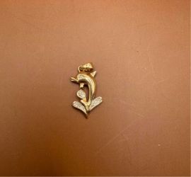 Dolphin 10k micro diamond pendant 0.9 grams