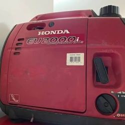 Honda EU2000i Inverter Generator