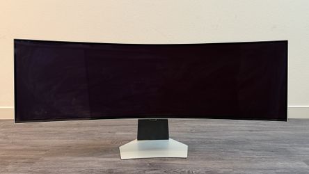 📣 Samsung Odyssey OLED G9 49” – LIKE NEW – Purchased Feb 2024 – PERFECT CONDITION