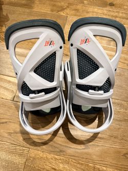 Burton Women’s Lexa Re:Flex Snowboard Bindings, Medium, No Straps