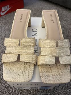 Women’s Dress Sandals Size 8M