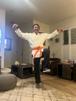 Karate Costume / Karate Kid Halloween Costume– Gi w/ Orange Belt (Men’s Large)