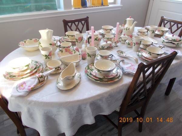 Franciscan Desert Rose dinnerware
