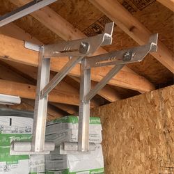 Ladder Jacks 