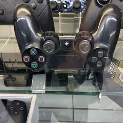 PS4 Controller 
