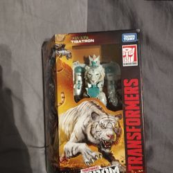 Transformers WFC Kingdom Tigatron