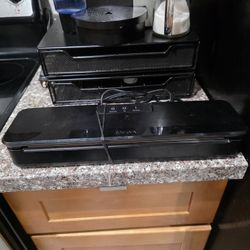 Anova Culinary ANVS02-10, Food Saving Vacuum Sealer, Black