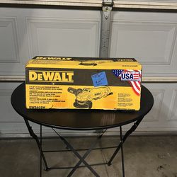 DeWALT Orbital Sander