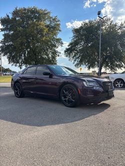 2021 Chrysler 300