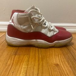 Jordan 11 Cherry Red