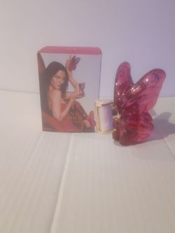 Carolina Herrera Good Girl Fantastic Pink Perfume