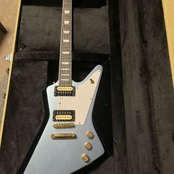 Cozart ‘58 Explorer Electric Guitar With Case