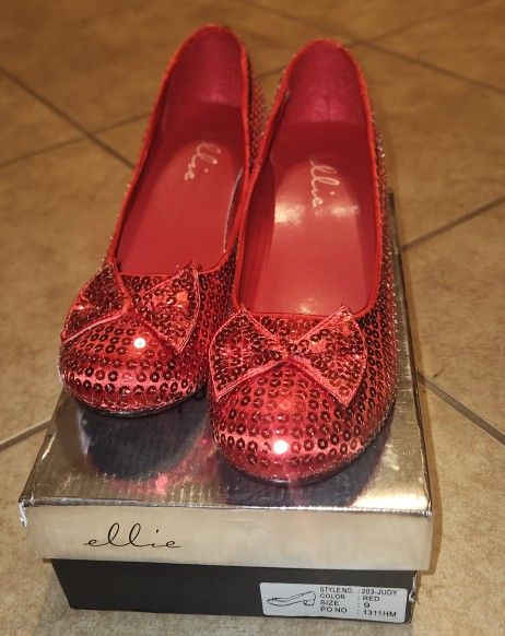 NEW IN BOX RED BLONG SEQUIN WIZARD OD OZ DOROTHY SLIPPER SHOE HEELS HALLOWEEN COSTUME WOMEN'S SIZE 9