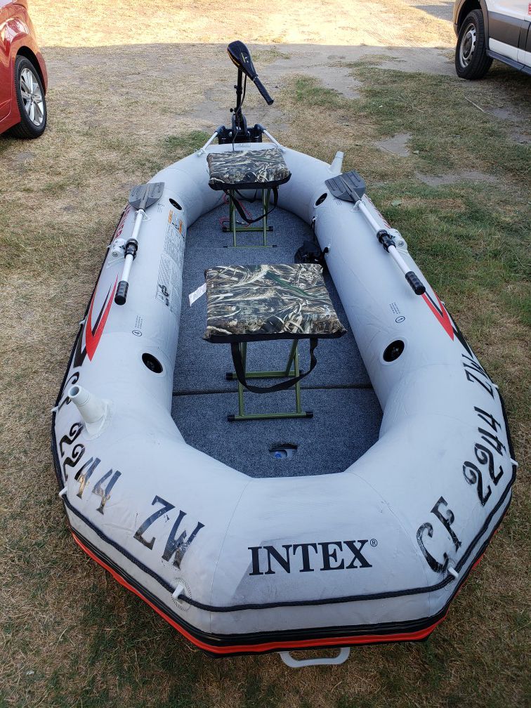 Mariner 4 inflatable boat.