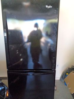 Whirlpool refrigerator/ freezer