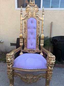Throne Chair