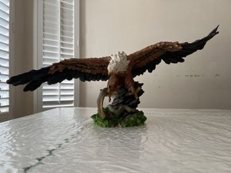 Eagle w/ Snake Statue
