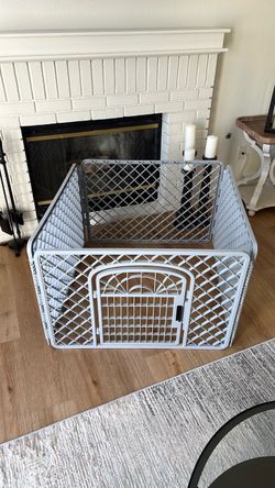 Dog play pen