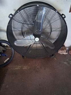 Shop fan