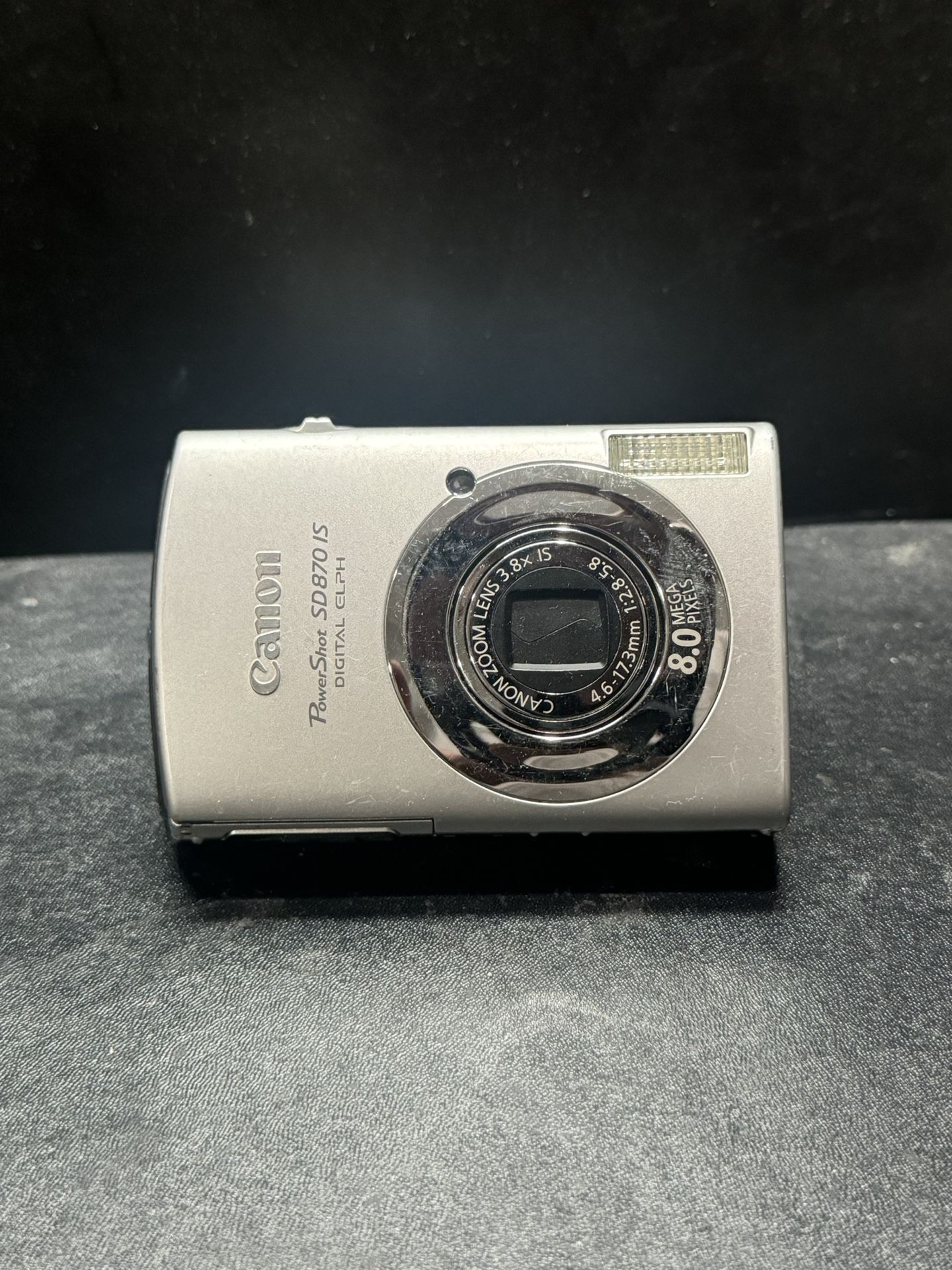 Canon PowerShot SD870IS 8MP Digital Camera