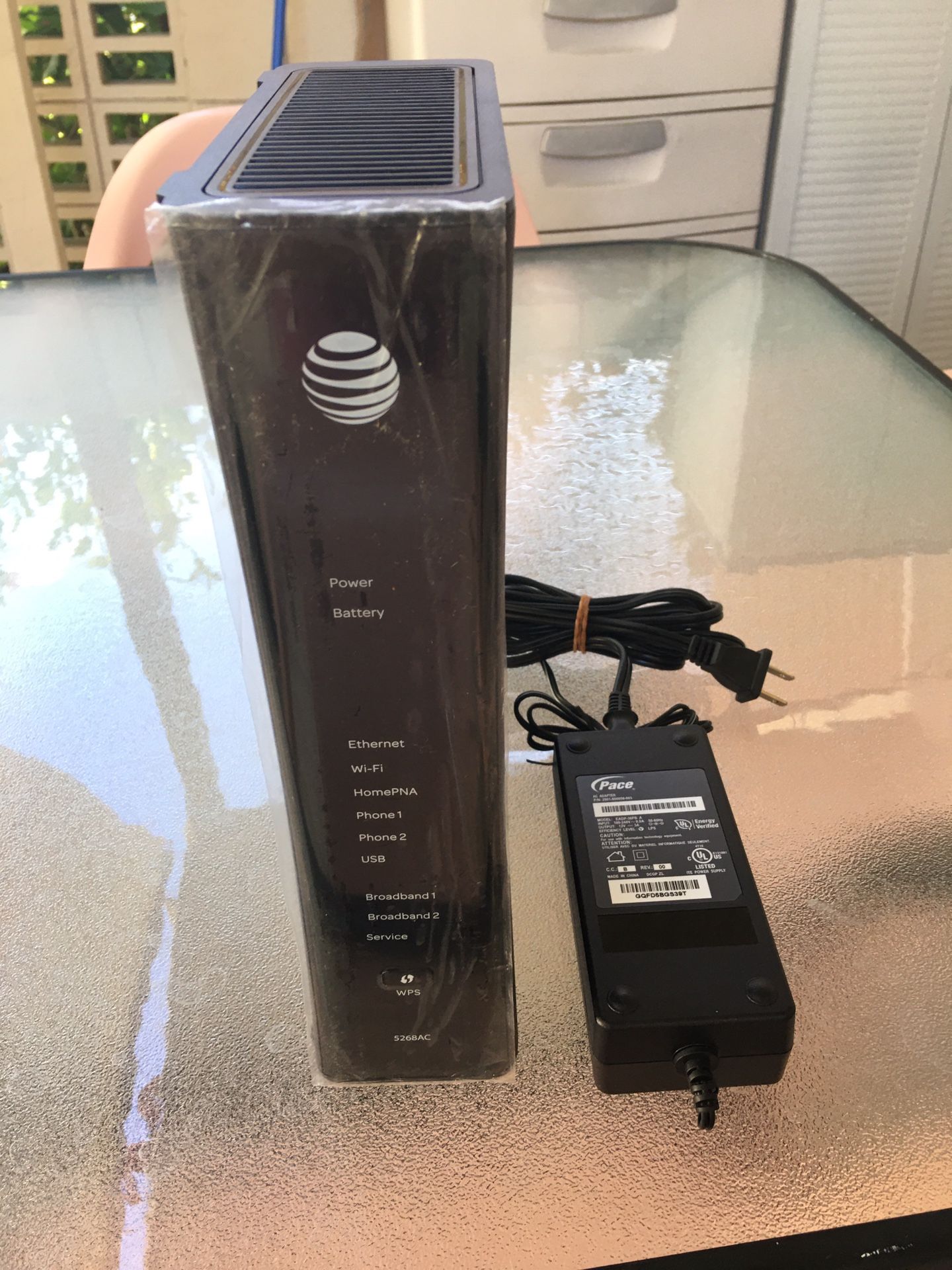 AT&T U-verse Pace 5268AC Gateway Internet Wireless Modem Router with power adapter 