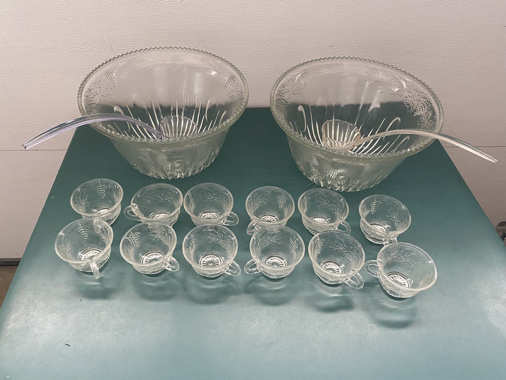 Crystal Punch Bowl (2 Punch Bowls)