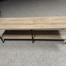 Tv Stand In Excellent Condition. Northwest Fill Wood Look w/ Black Metal.