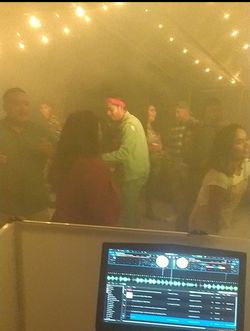 DJ