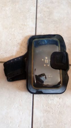 Smartphone arm band case