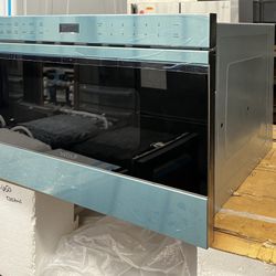 Wolf Stainless Steel 24” Microwave Drawer 