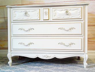 Lea Furniture - Vintage French Provincial 3 Drawer Dresser - Delivered